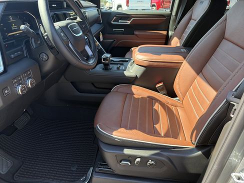 New 2026 GMC Sierra 1500 Denali Ultimate AWD/4WD image 10