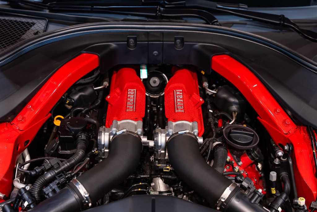 Certified 2021 Ferrari Roma RWD image 19