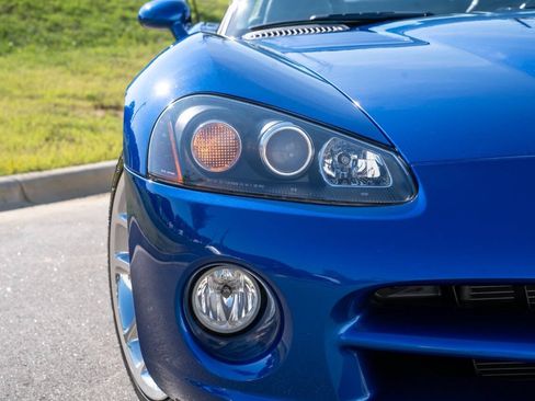 Used 2006 Dodge Viper SRT-10 RWD image 11