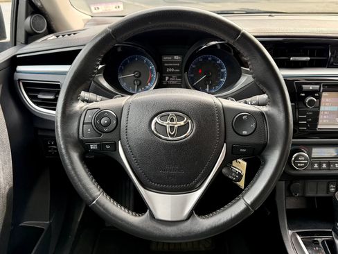 Used 2014 Toyota Corolla S FWD image 17