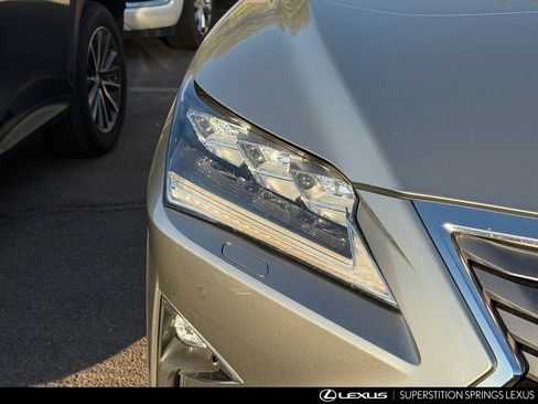 Used 2018 Lexus RX 350L Luxury w/ Accessory Package FWD image 4