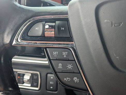 Used 2024 Lincoln Navigator L 4WD image 17