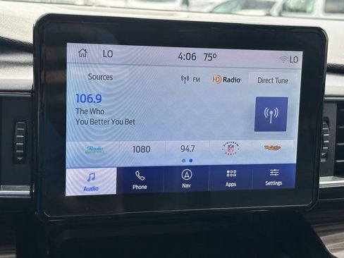 Used 2022 Ford Explorer Limited w/ Equipment Group 301A image 35