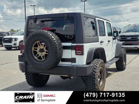 Used 2017 Jeep Wrangler Unlimited Sport w/ Quick Order Package 24S AWD/4WD image 8