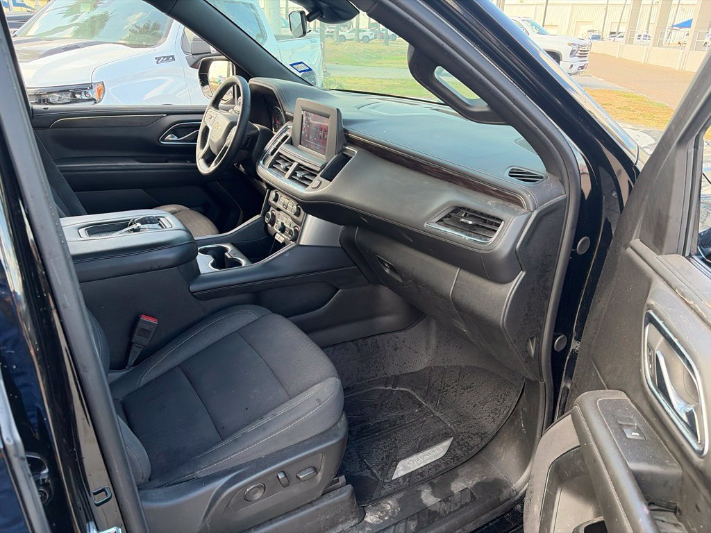 Used 2024 Chevrolet Tahoe LS w/ Driver Alert Package RWD image 9