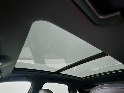 New 2026 Porsche Cayenne AWD/4WD image 14