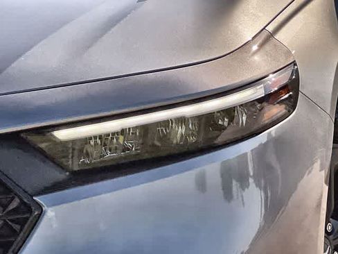 Used 2024 Honda Accord EX image 24