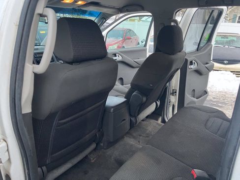 Used 2005 Nissan Frontier NISMO RWD image 25