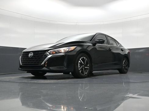 Used 2025 Nissan Sentra SV w/ All-Weather Package FWD image 21
