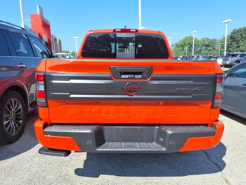 Used 2025 Nissan Frontier PRO-4X w/ Interior Protection Package AWD/4WD image 3
