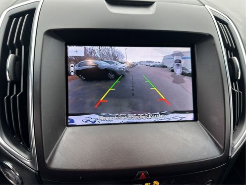 Used 2020 Ford Edge Titanium w/ Equipment Group 301A image 16