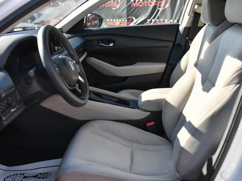 Used 2023 Honda Accord LX image 16