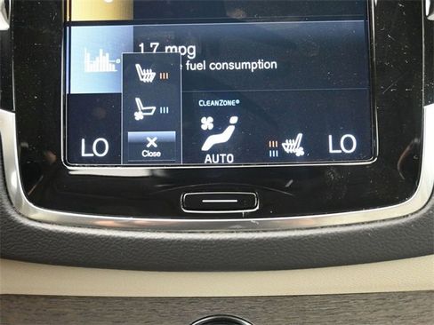 Used 2022 Volvo XC90 T6 Inscription w/ Advanced Package image 22