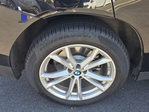 Used 2025 BMW X3 xDrive30i w/ Premium Package AWD/4WD image 9