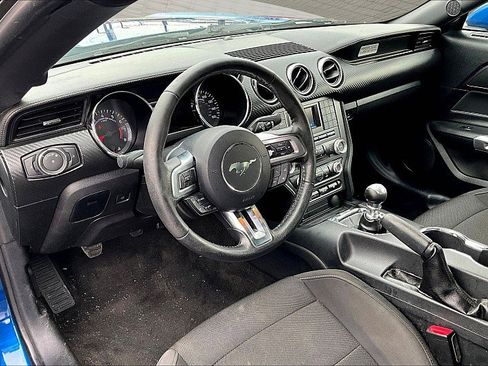 Used 2017 Ford Mustang 2d Fastback V6 image 12