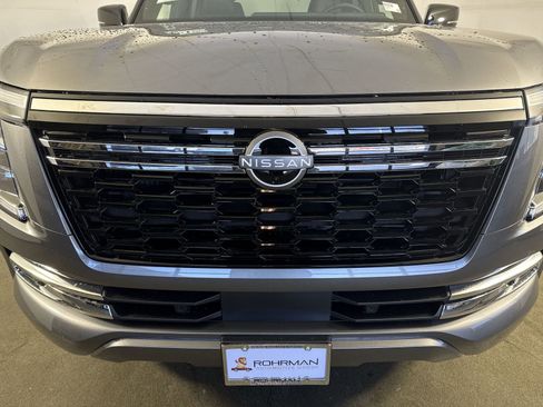 New 2026 Nissan Armada SL w/ Captain's Chari Seat Package image 27