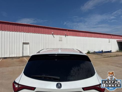 Certified 2023 Acura MDX FWD w/ Technology Package image 6