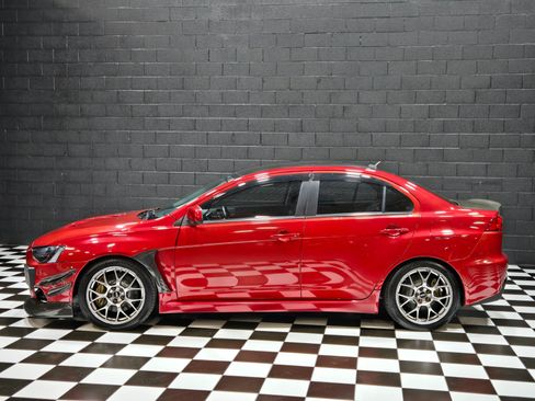 Used 2008 Mitsubishi Lancer Evolution MR AWD/4WD image 2