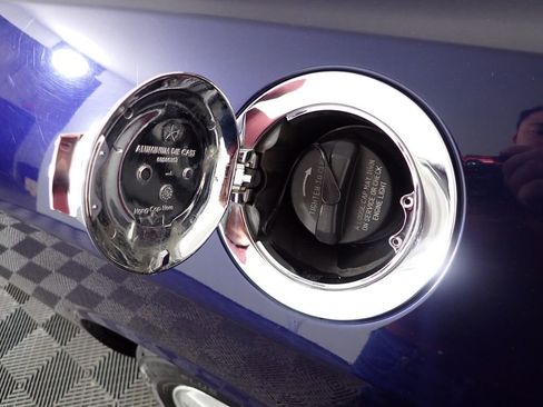 Used 2013 Dodge Challenger SXT Plus image 44