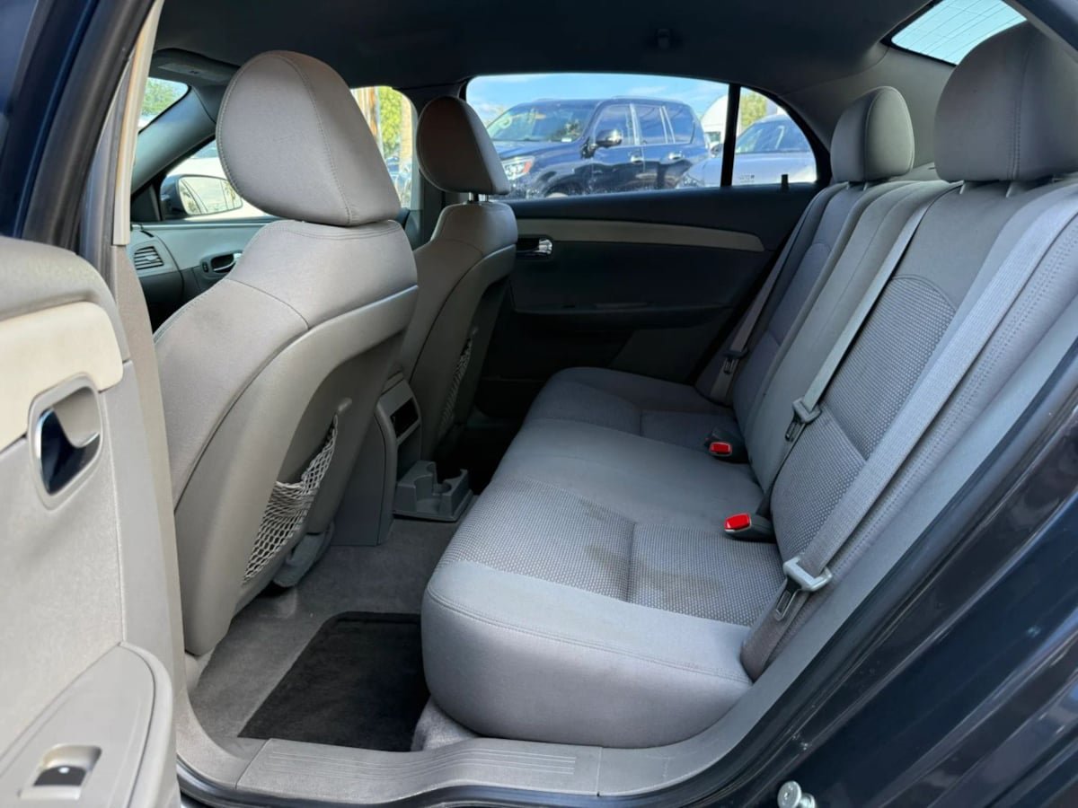 Used 2011 Chevrolet Malibu LT FWD image 42