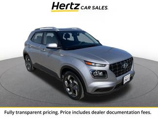 Used 2025 Hyundai Venue SEL FWD video 1