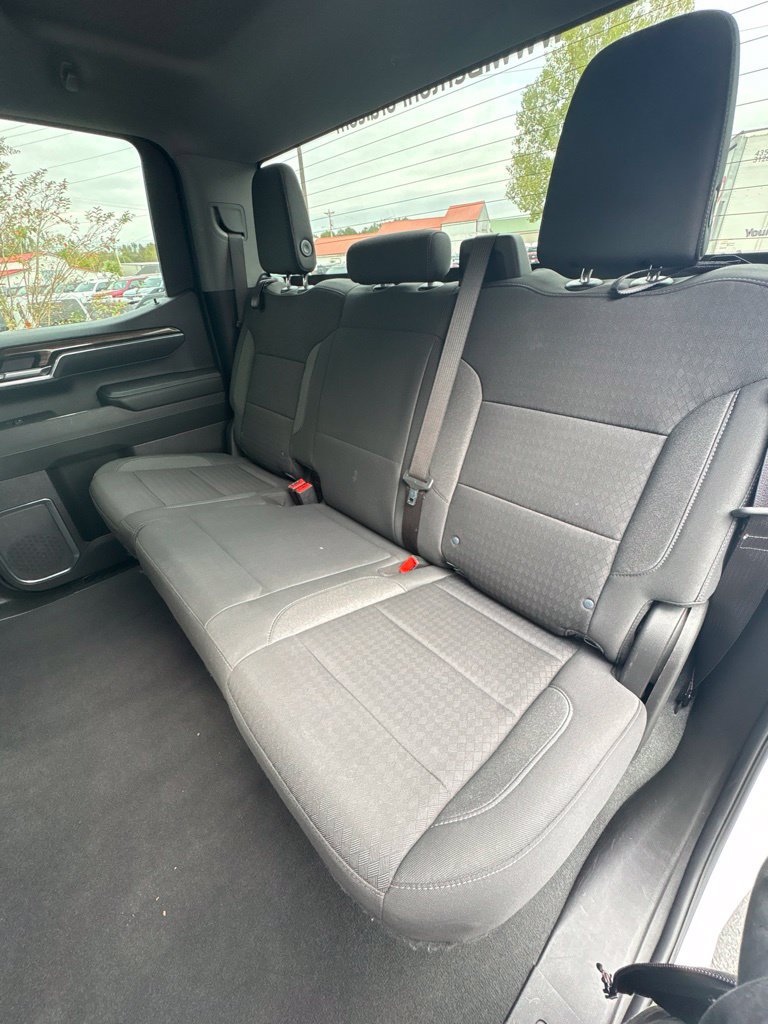 Used 2025 Chevrolet Silverado 1500 LT AWD/4WD image 29