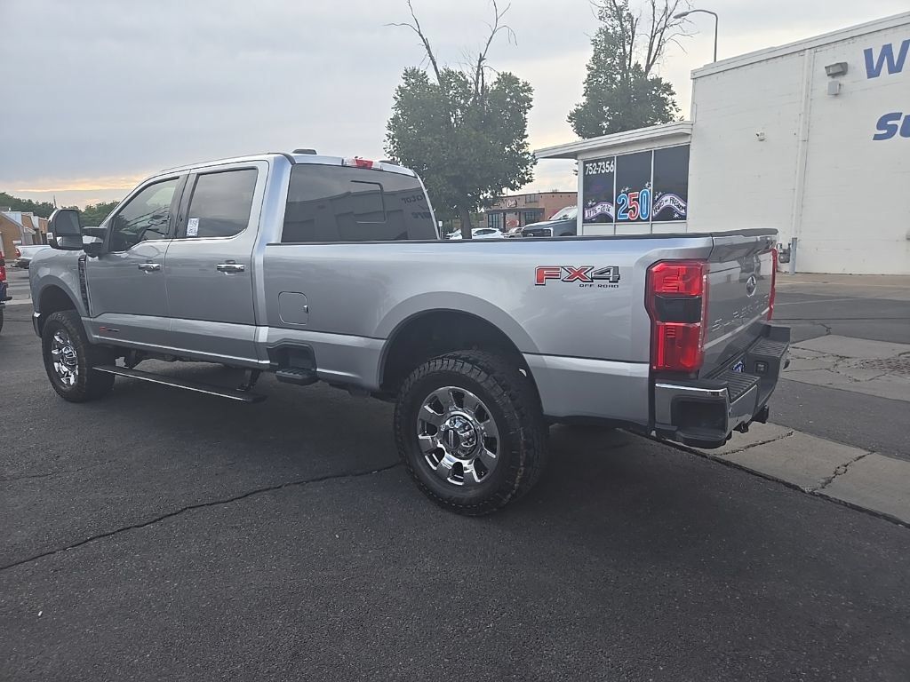 Used 2024 Ford F350 Lariat w/ Lariat Ultimate Package AWD/4WD image 7