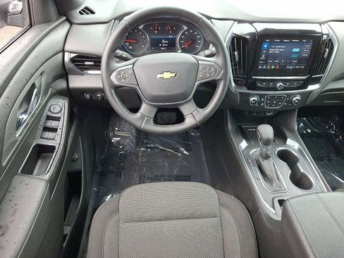 Used 2023 Chevrolet Traverse LT AWD/4WD image 12