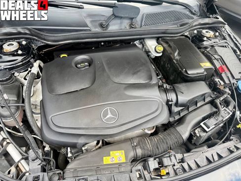 Used 2016 Mercedes-Benz CLA 250 4MATIC image 5