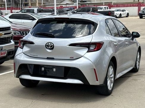 Used 2025 Toyota Corolla SE FWD image 4