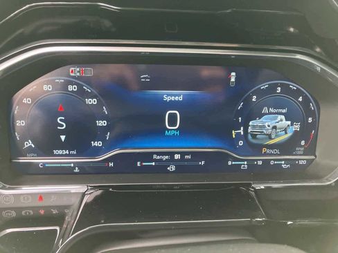 Used 2024 Chevrolet Silverado 2500 LTZ w/ LTZ Plus Package image 32