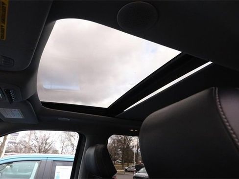 Certified 2024 Ford F250 Lariat w/ Lariat Ultimate Package image 29