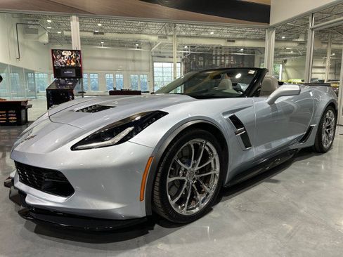 Used 2017 Chevrolet Corvette Grand Sport RWD image 19