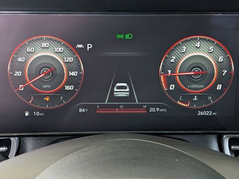 Used 2022 Hyundai Elantra Limited FWD image 17