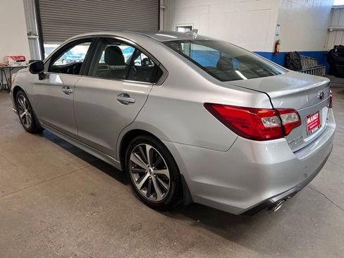 Used 2018 Subaru Legacy 3.6R Limited AWD/4WD image 5
