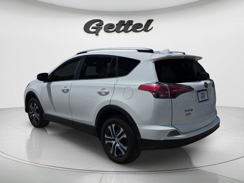 Used 2017 Toyota RAV4 LE image 6