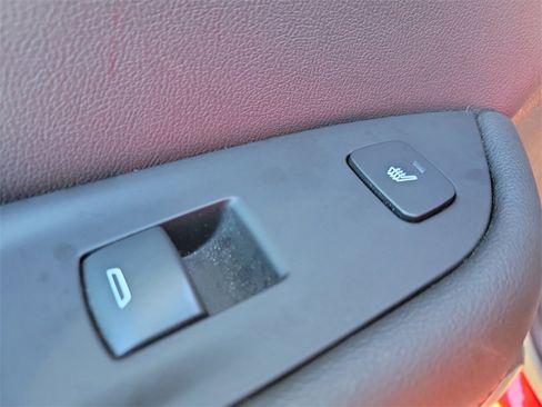 Used 2023 Chevrolet Blazer RS w/ Enhanced Convenience Package image 12