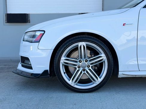 Used 2013 Audi S4 Prestige AWD/4WD image 32