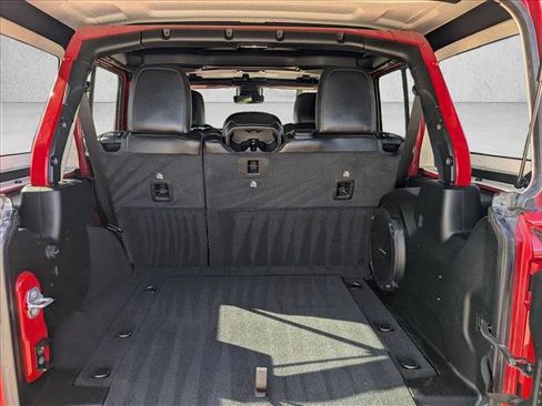 Used 2021 Jeep Wrangler Unlimited Sahara image 6