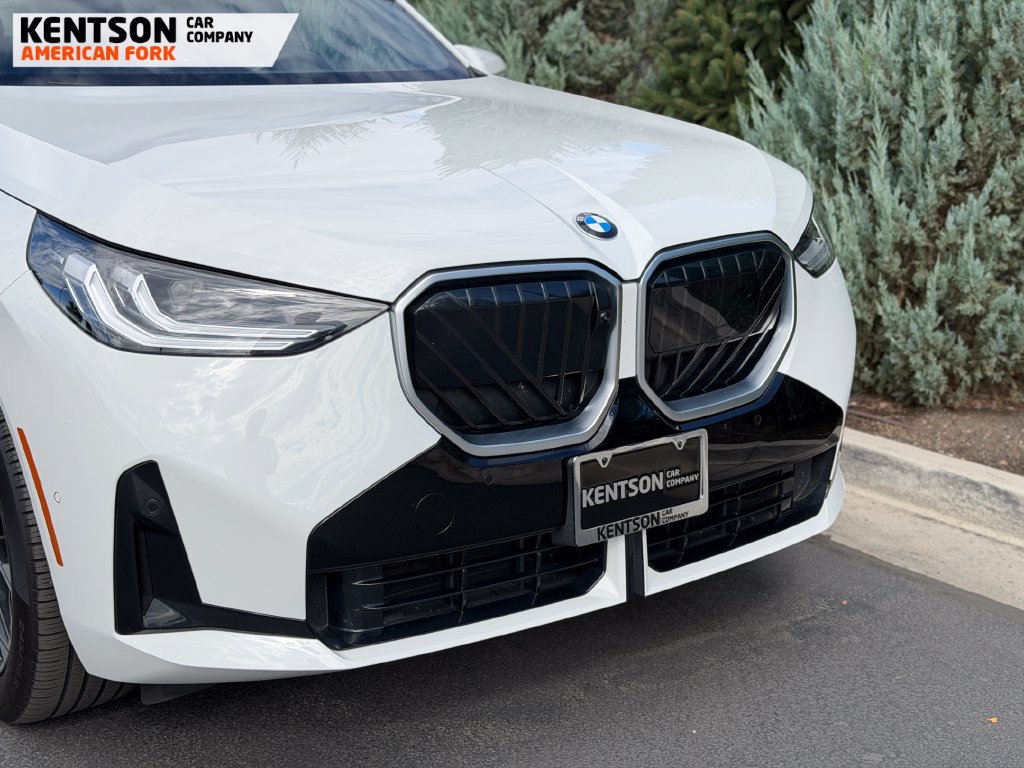 Used 2025 BMW X3 xDrive30i AWD/4WD image 10