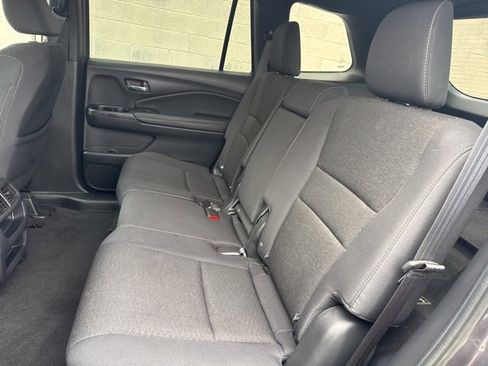 Used 2019 Honda Passport Sport image 17