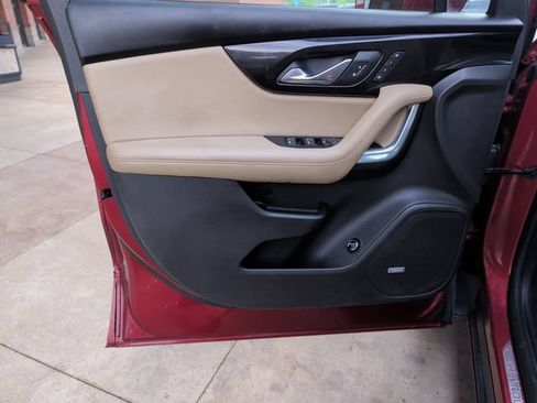 Used 2019 Chevrolet Blazer Premier w/ Sun and Wheels Package AWD/4WD image 14