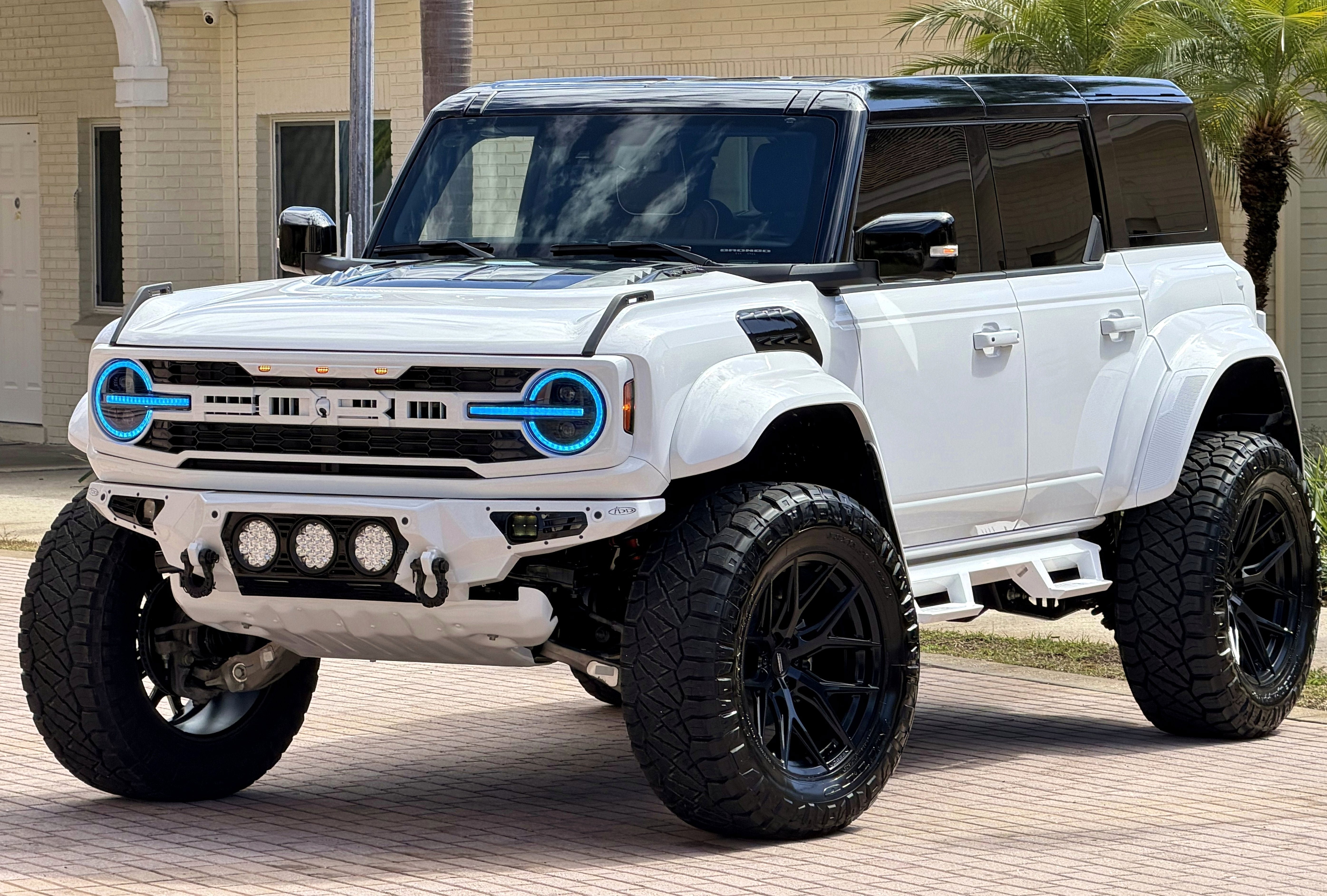 Used 2026 Ford Bronco Raptor AWD/4WD image 42