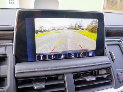 Certified 2023 Chevrolet Tahoe Z71 w/ Luxury Package image 19