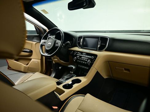 Certified 2017 Kia Sportage SX image 65