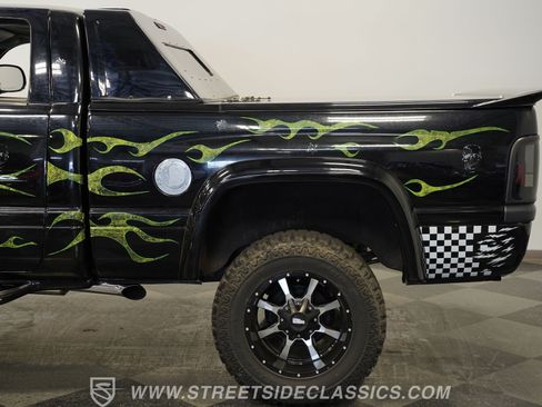 Used 1995 Dodge Ram 1500 Truck 4x4 Regular Cab image 24