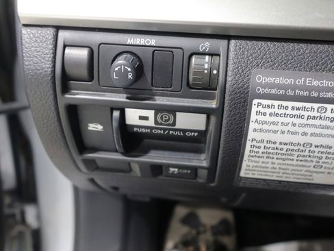 Used 2012 Subaru Outback 2.5i Premium AWD/4WD image 28