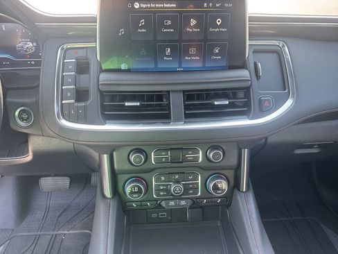 Used 2023 Chevrolet Suburban RST w/ Luxury Package AWD/4WD image 33