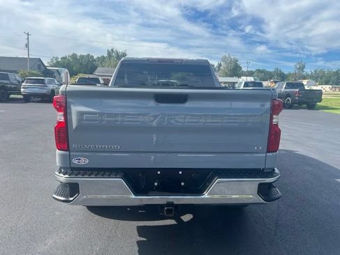 Used 2024 Chevrolet Silverado 1500 LT AWD/4WD image 4