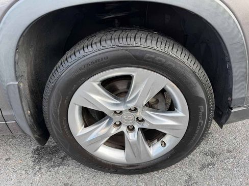 Used 2015 Toyota Highlander Limited AWD/4WD image 35